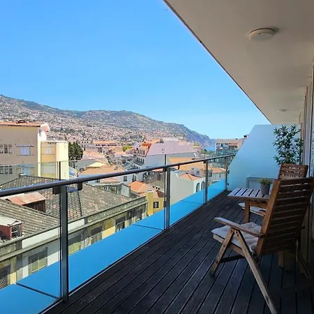 Plaza Apartment